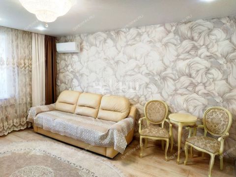 3-komnatnaya-ul-oktyabrskoy-revolyucii-d-40 фото