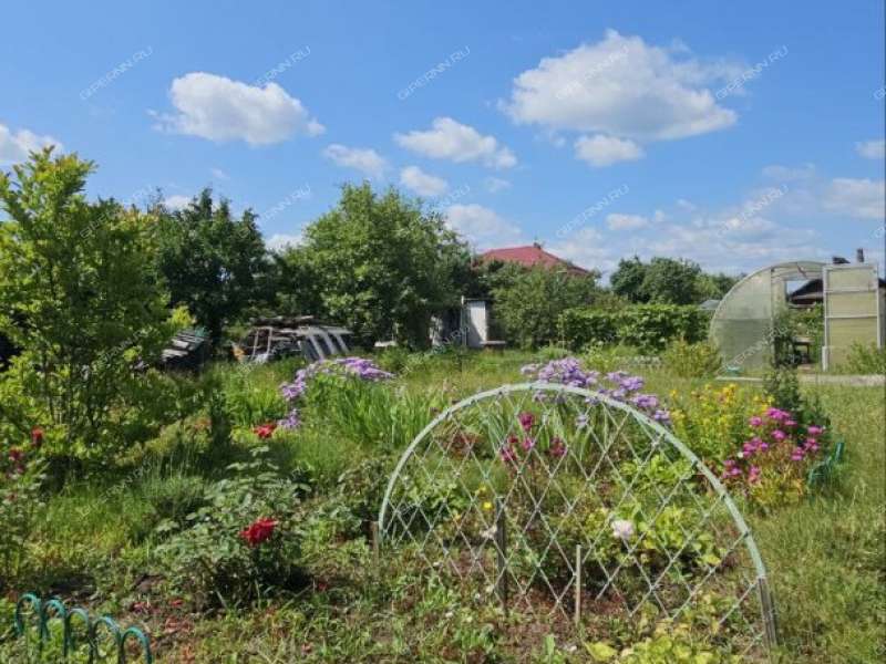 дом на улице Комарова рабочий посёлок Лукино