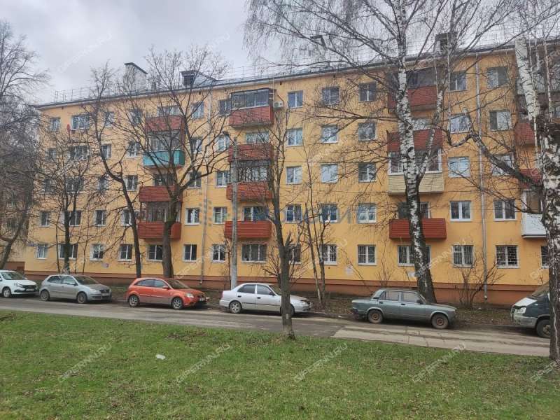 двухкомнатная квартира на Моховой улице дом 15/2
