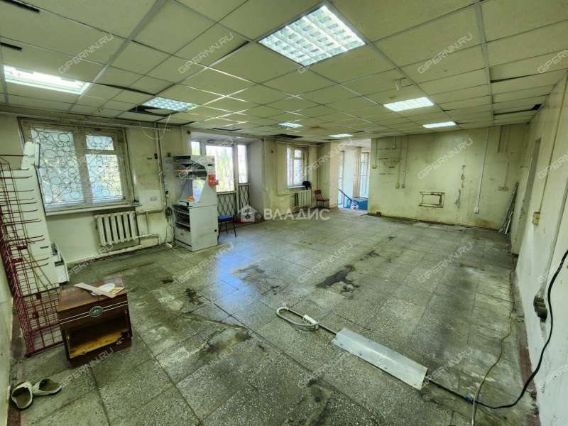 помещение под торговую площадь на улице Вахтангова