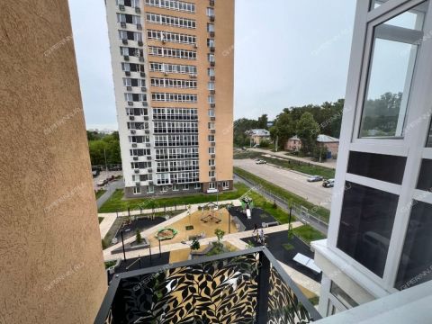 3-komnatnaya-ul-vladimira-luzyanina-d-2 фото