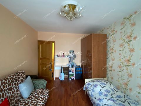 3-komnatnaya-ul-sergeya-akimova-d-14 фото
