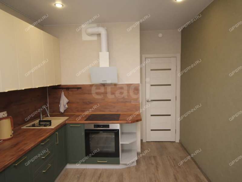 однокомнатная квартира на улице Александра Хохлова дом 7