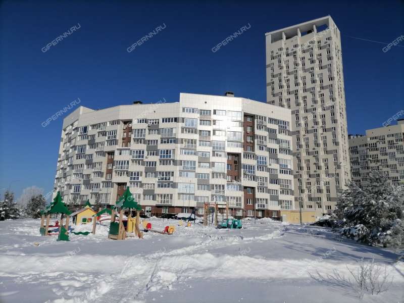 трёхкомнатная квартира на улице Маршала Баграмяна дом 3