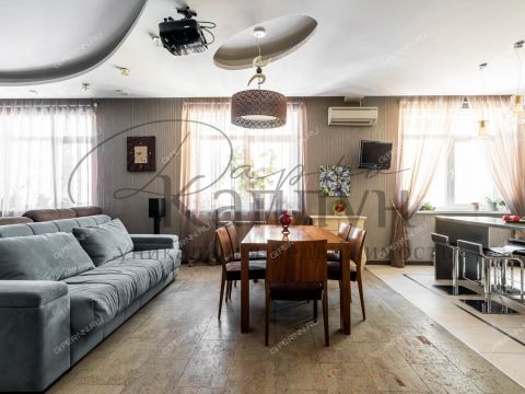 4-komnatnaya-ul-minina-d-19-6 фото