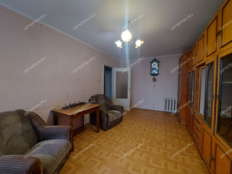 трёхкомнатная квартира на улице 1 Мая дом 8 город Семёнов