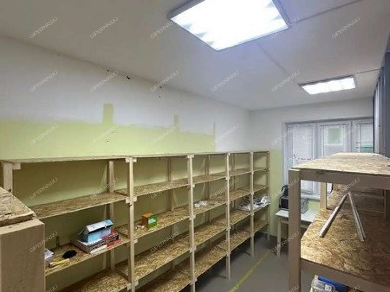 помещение под торговую площадь на Южное ш., д. 38а