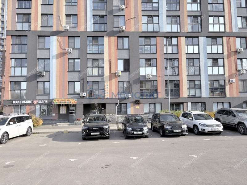 трёхкомнатная квартира на улице Глеба Успенского дом 1 к5