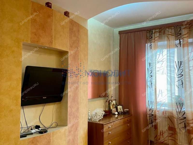 трёхкомнатная квартира на улице Семашко дом 12