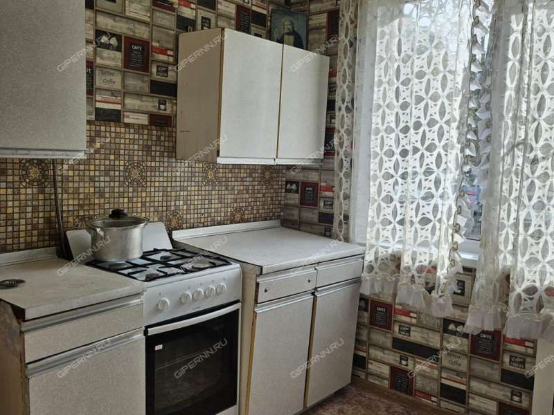 однокомнатная квартира на улице Красных Зорь дом 17