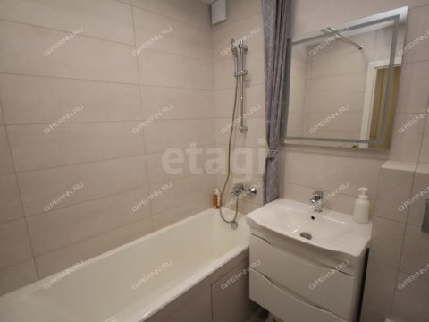 2-komnatnaya-nab-volzhskaya-d-24 фото