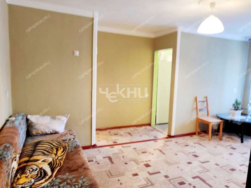 двухкомнатная квартира на улице Октябрьской Революции дом 18