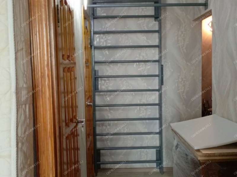 трёхкомнатная квартира в Центральном микрорайоне дом 9 город Выкса