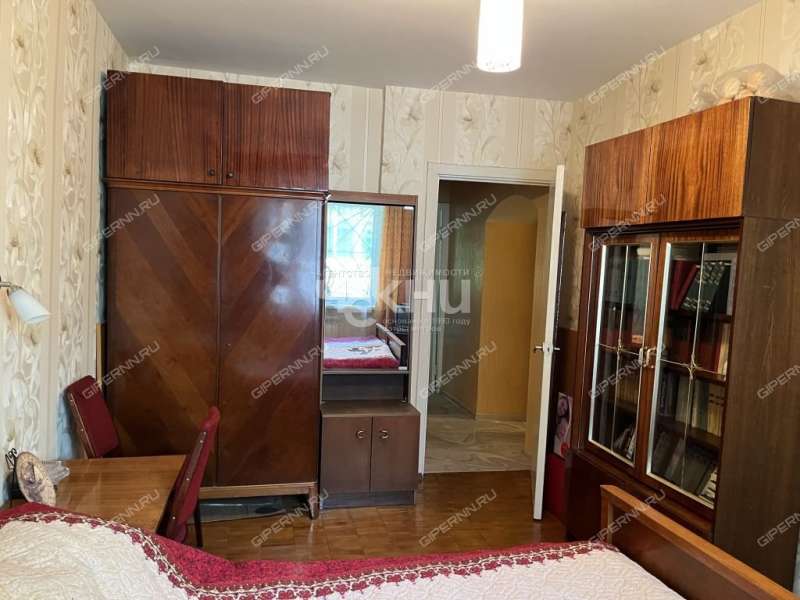 трёхкомнатная квартира на улице Звездинка дом 9  к1