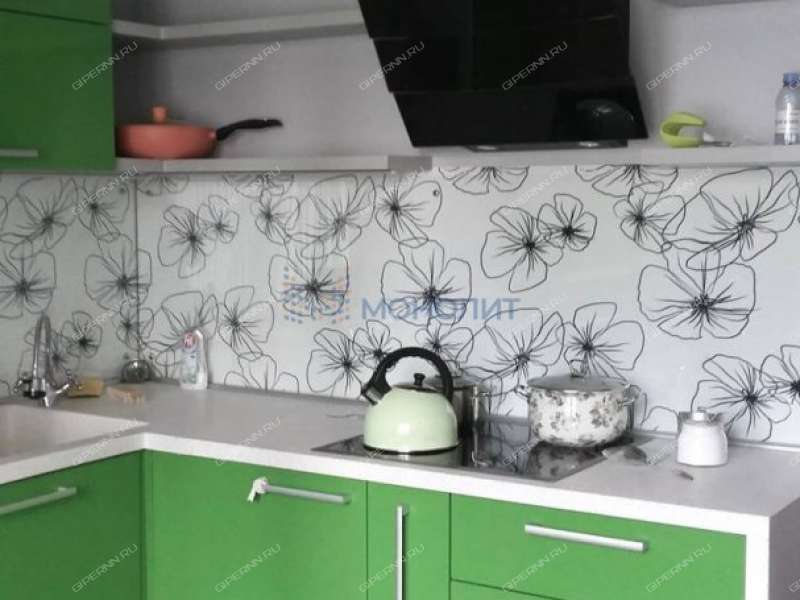 однокомнатная квартира на Волжской набережной дом 21