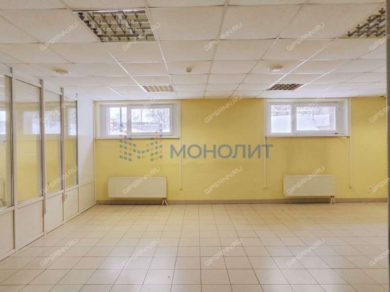 помещение под помещение свободного назначения на улице Пожарского