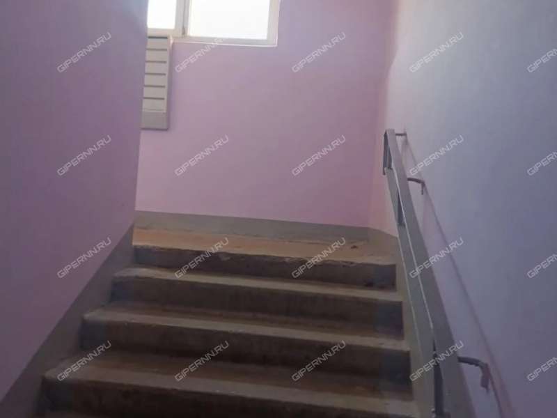 трёхкомнатная квартира на улице Красных Зорь дом 24