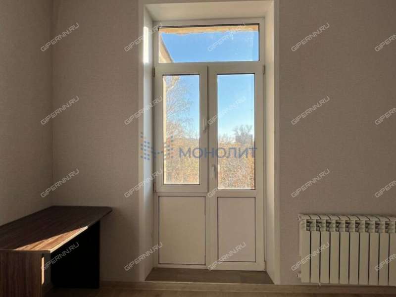 трёхкомнатная квартира на улице Гвардейцев дом 8