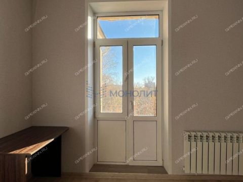 3-komnatnaya-ul-gvardeycev-d-8 фото