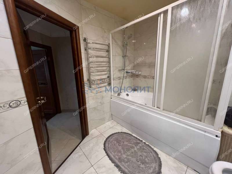 трёхкомнатная квартира на улице Бурденко дом 35