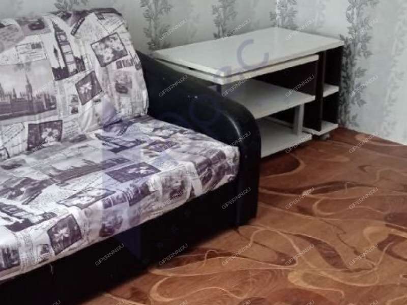 комната в доме 35 на Дворовой улице