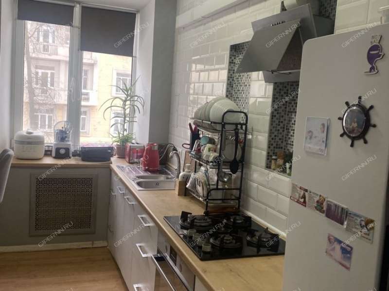 двухкомнатная квартира на улице Страж Революции дом 7