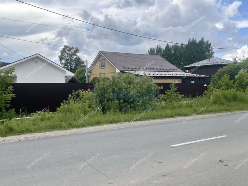 дом на улице Героя Бадина деревня Оманово