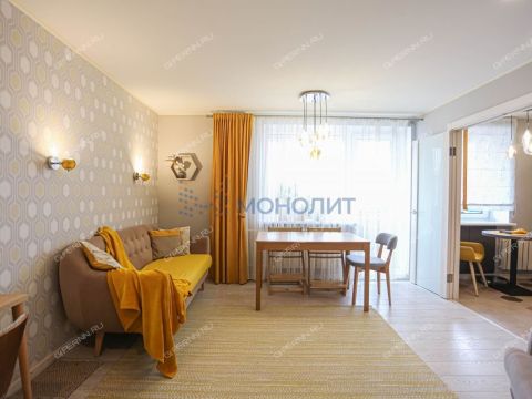 4-komnatnaya-per-svetlogorskiy-d-4 фото