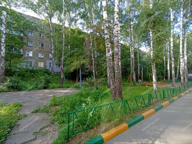 двухкомнатная квартира на улице Военных Комиссаров дом 3