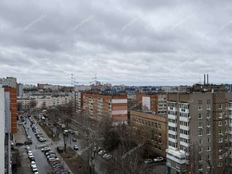 четырёхкомнатная квартира на Полтавской улице дом 15