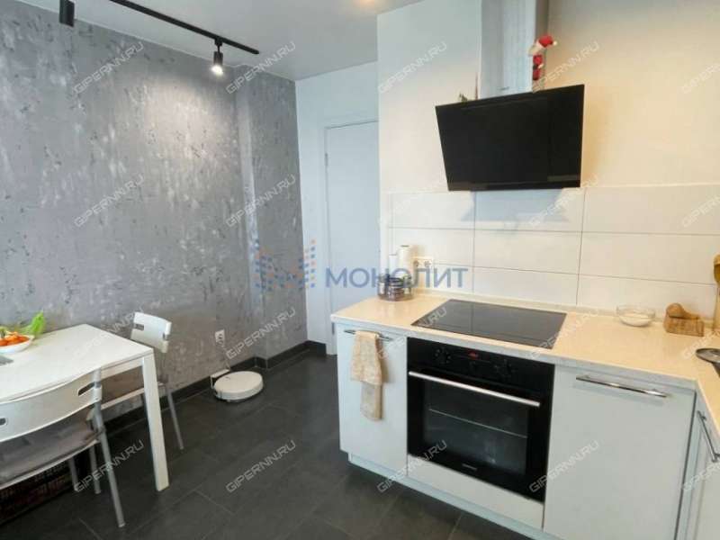 однокомнатная квартира на Волжской набережной дом 23