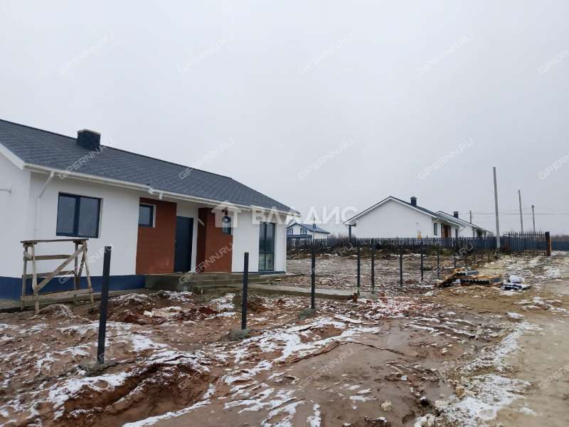 дом на Клубной улице деревня Кожевенное