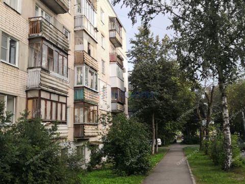3-komnatnaya-ul-savrasova-d-24 фото