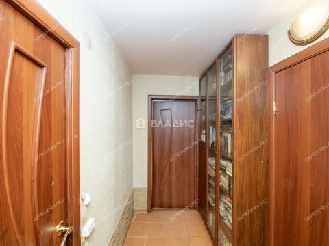 3-komnatnaya-ul-krasnyh-zor-d-22 фото