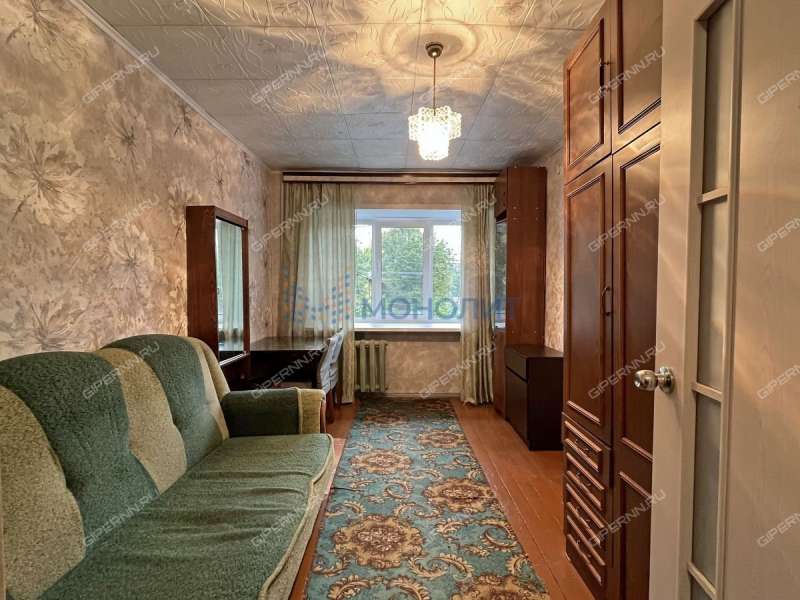 комната в доме 12А на улице Космонавта Комарова