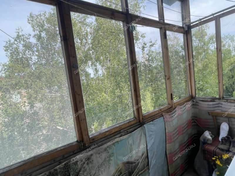 четырёхкомнатная квартира на площади Мира дом 6 город Кстово