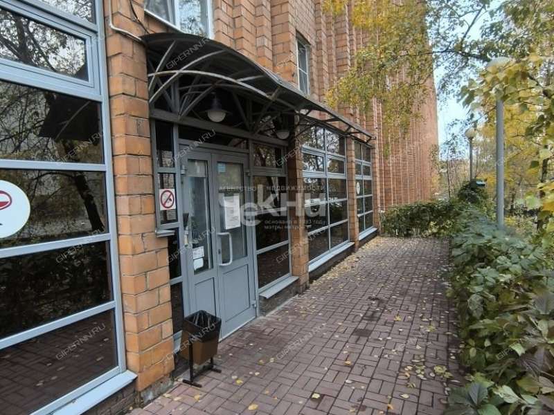 помещение под недвижимость под медицинские учреждения на улице Звездинка