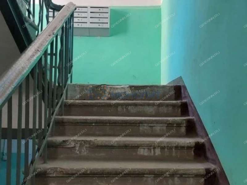 трёхкомнатная квартира на улице Гвардейцев дом 8