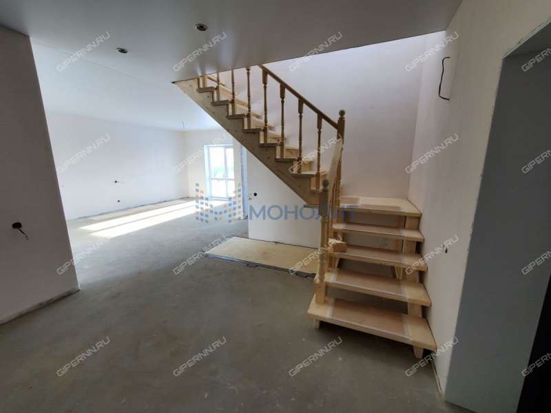 дом на улице Сиреневая город Бор