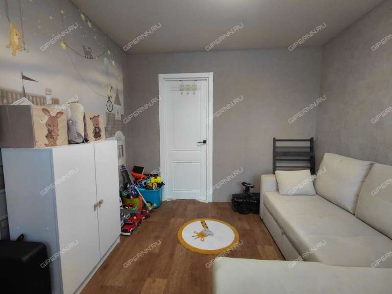 дом на Школьной улице село Федяково