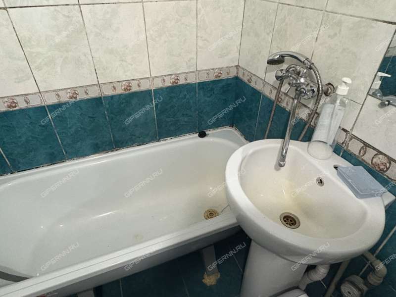 однокомнатная квартира на Заводской улице дом 15 к3