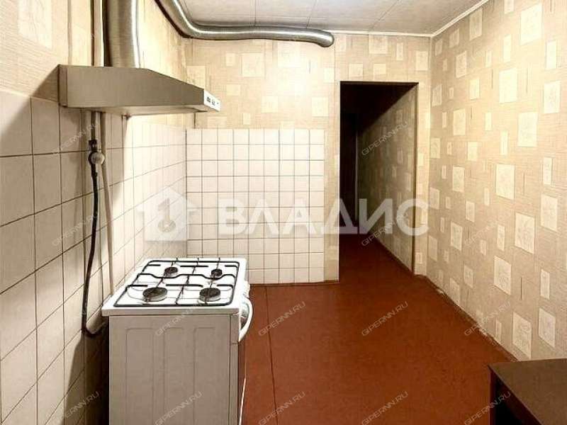 четырёхкомнатная квартира на Южном шоссе дом 2А