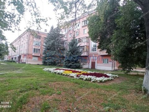 2-komnatnaya-prosp-oktyabrya-d-13 фото