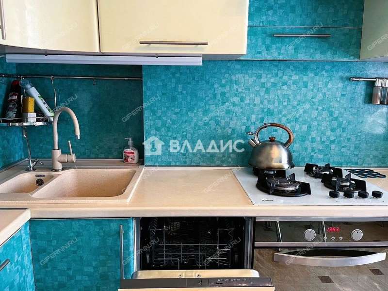 двухкомнатная квартира на улице Пугачёва дом 17