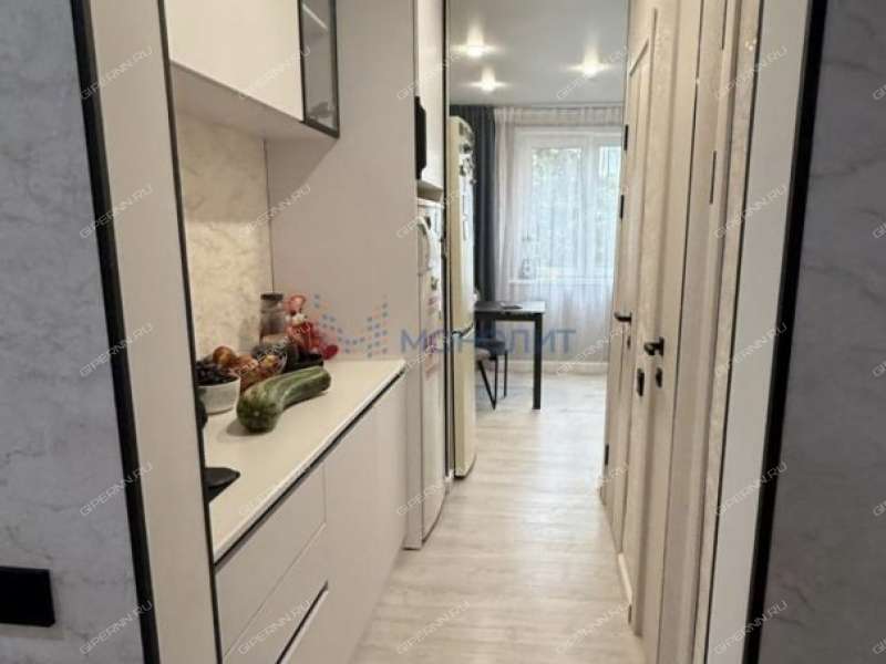 трёхкомнатная квартира на улице Коминтерна дом 16