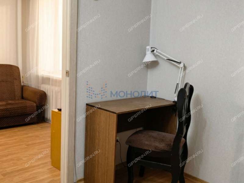 двухкомнатная квартира на площади Максима Горького дом 5/76