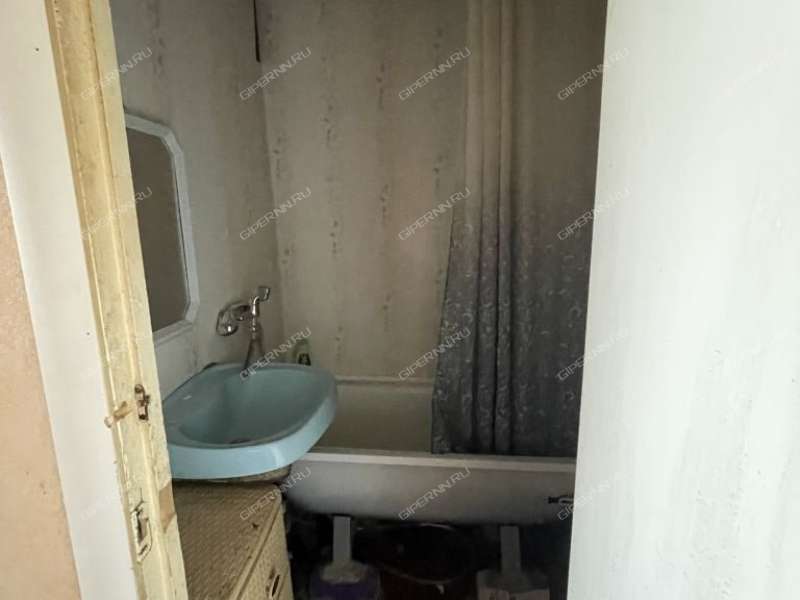 трёхкомнатная квартира на улице Пермякова дом 34