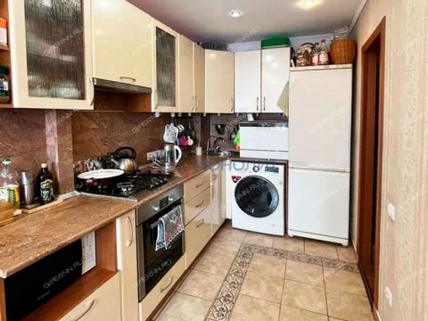 4-komnatnaya-ul-artelnaya-d-13 фото