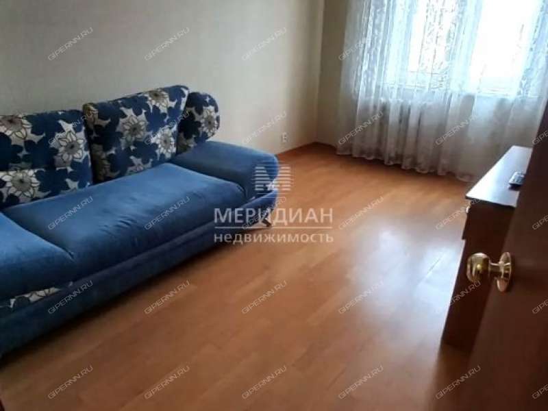 трёхкомнатная квартира на улице Культуры дом 21