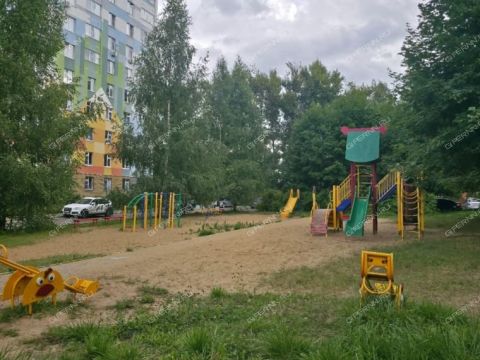 kvartira-studiya-ul-40-let-pobedy-d-21 фото